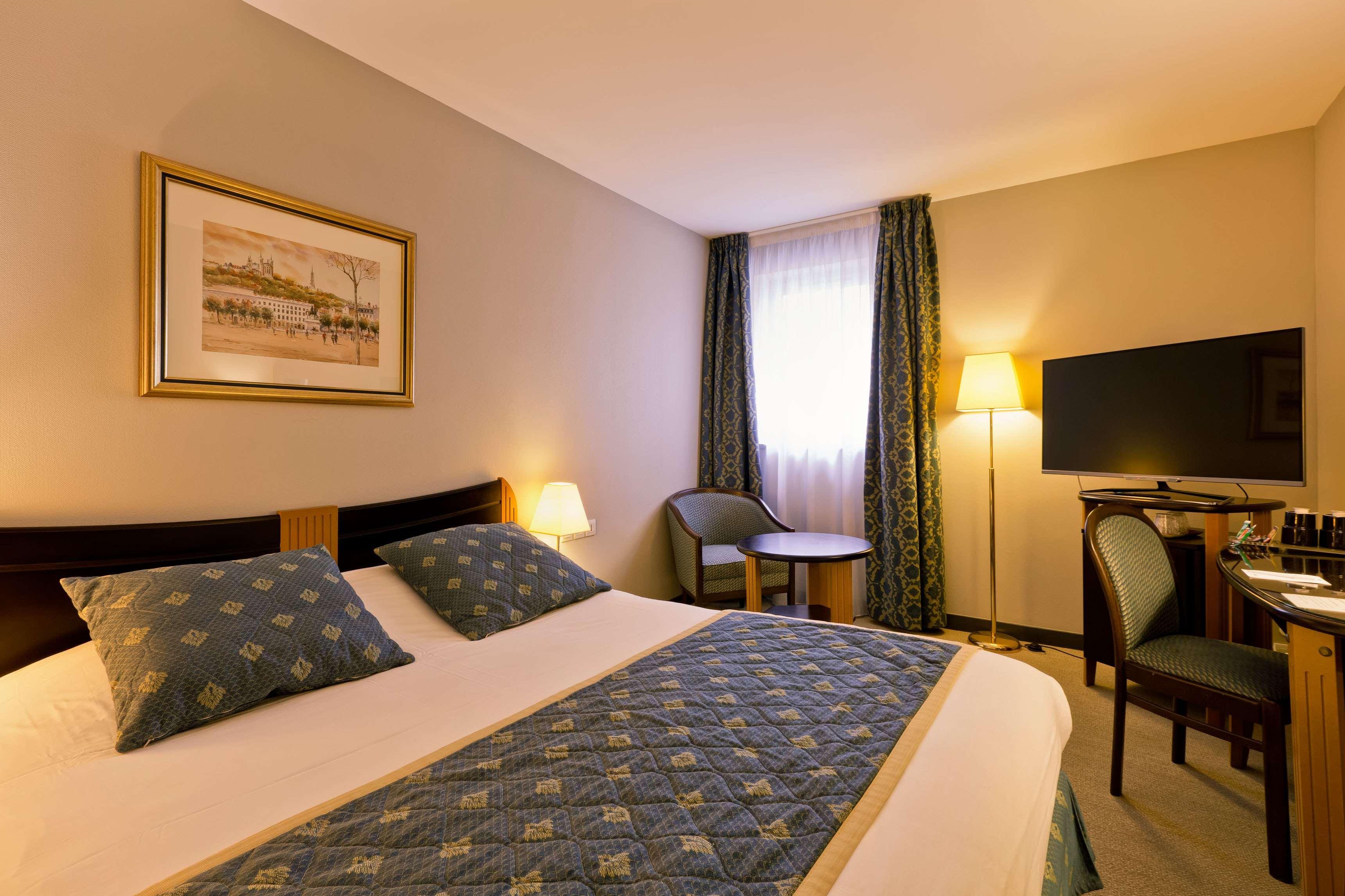 Best Western Crequi Lyon Part Dieu Εξωτερικό φωτογραφία