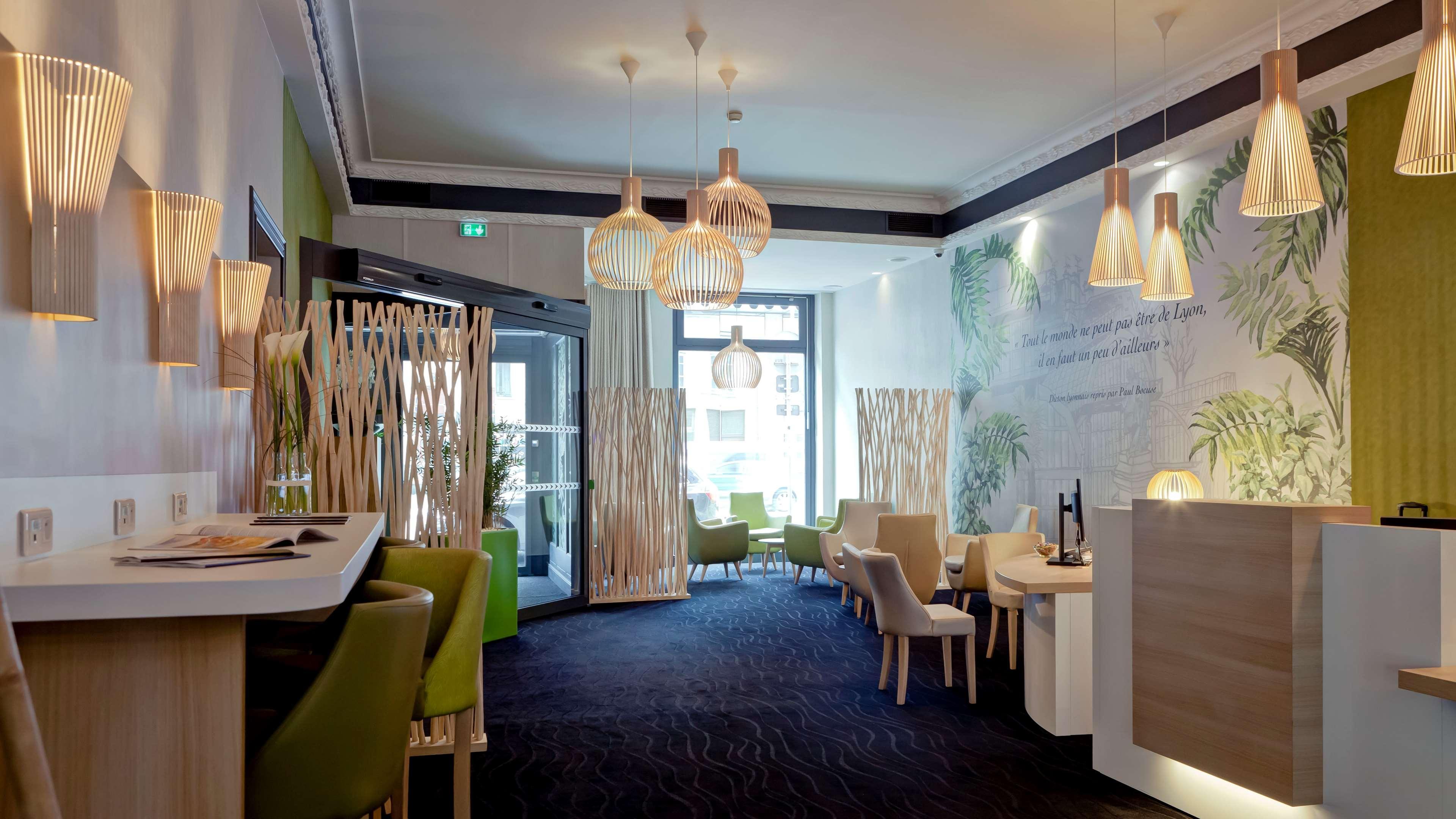 Best Western Crequi Lyon Part Dieu Εξωτερικό φωτογραφία