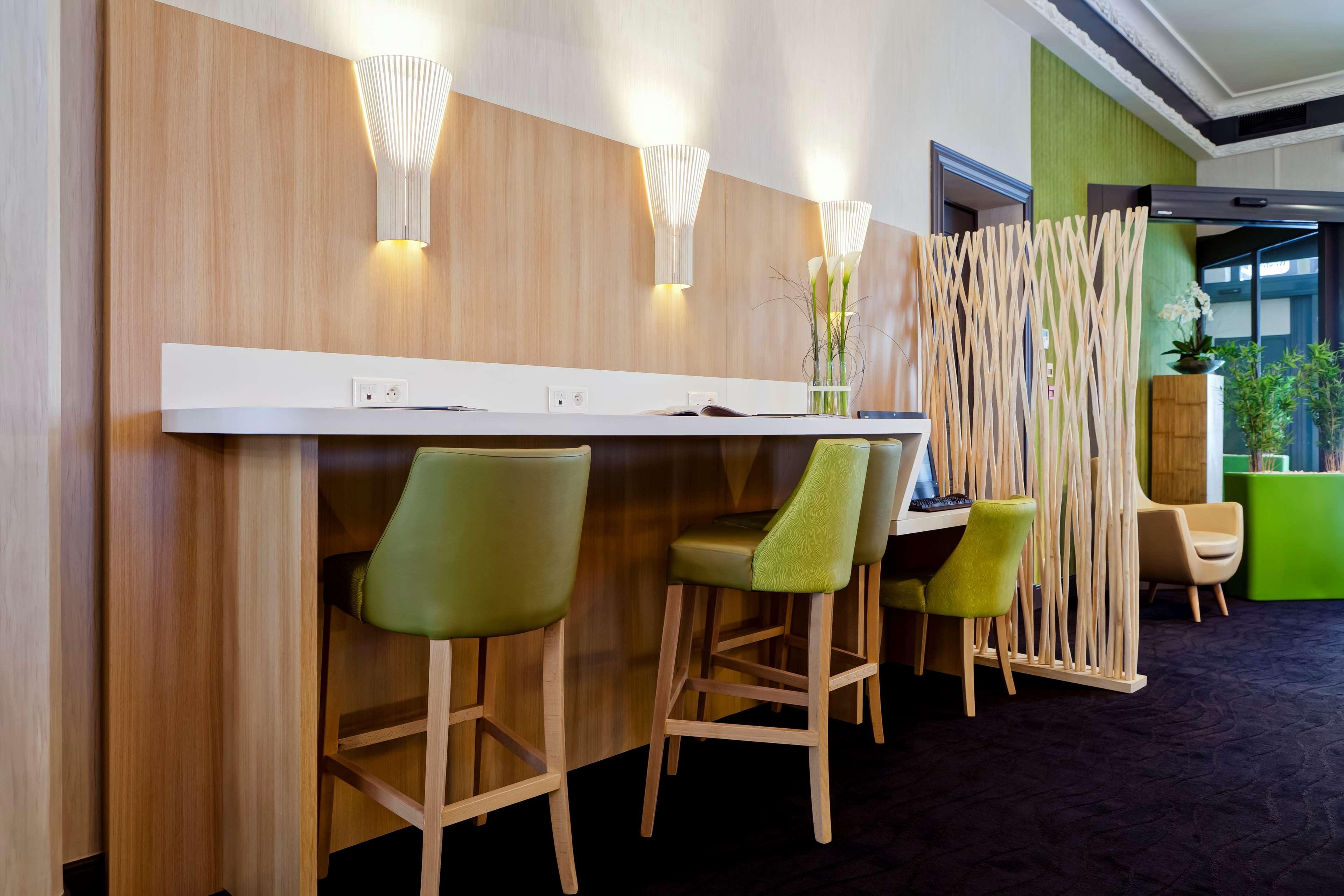 Best Western Crequi Lyon Part Dieu Εξωτερικό φωτογραφία